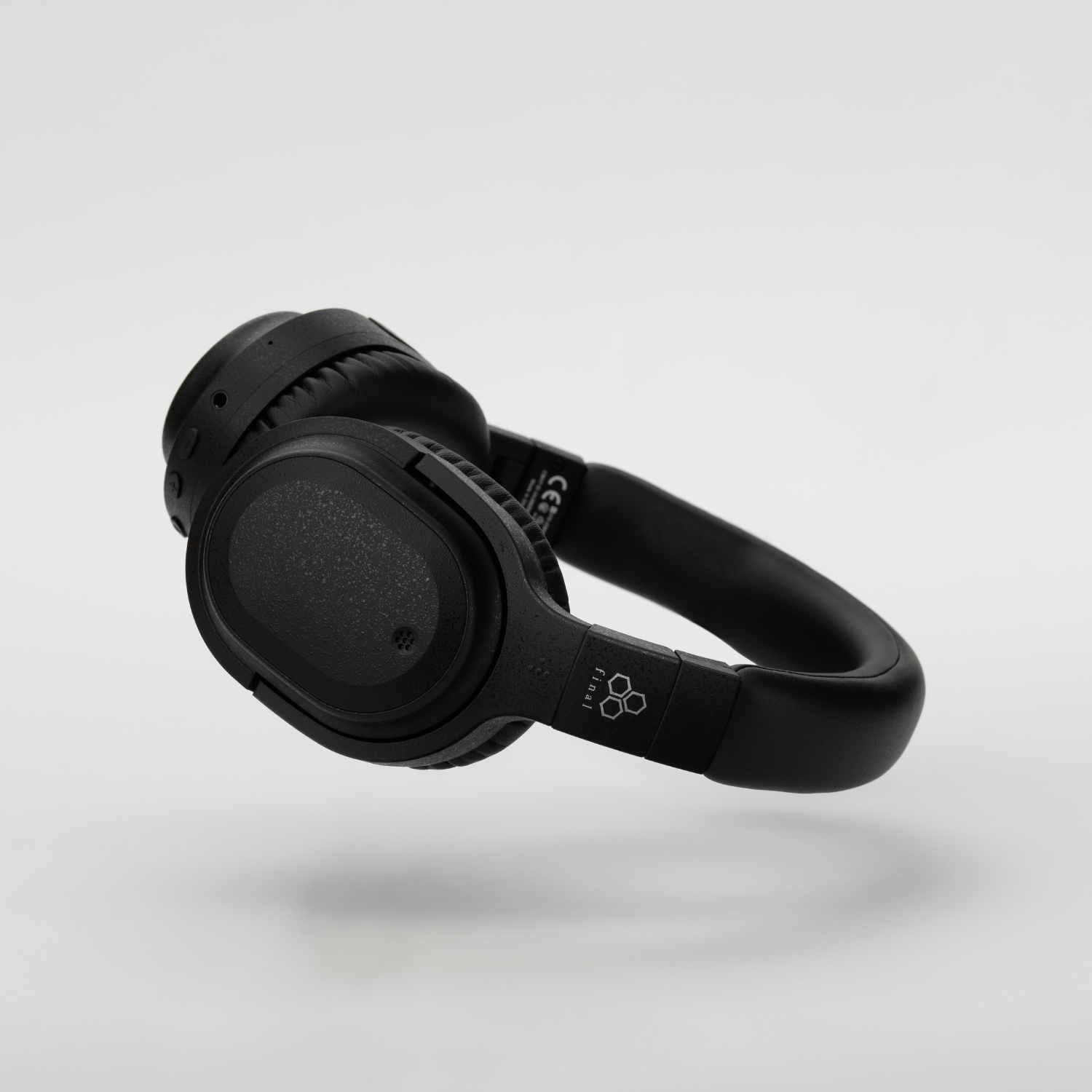 final UX3000 SV ワイヤレスヘッドホン ブラック UX3000 SV | final 公式ストア|final 公式ストア