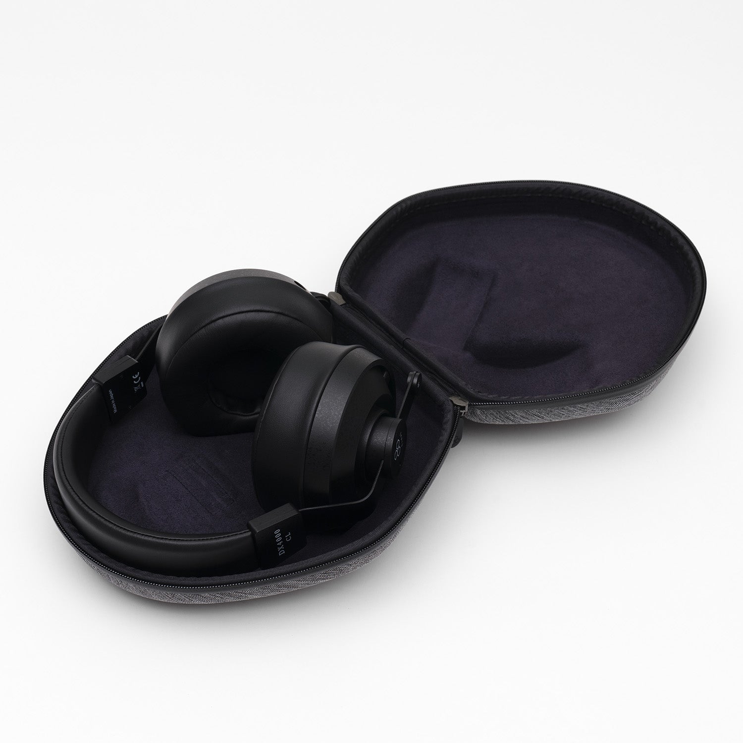 Ear pads for D8000 DC/D8000 DC Pro