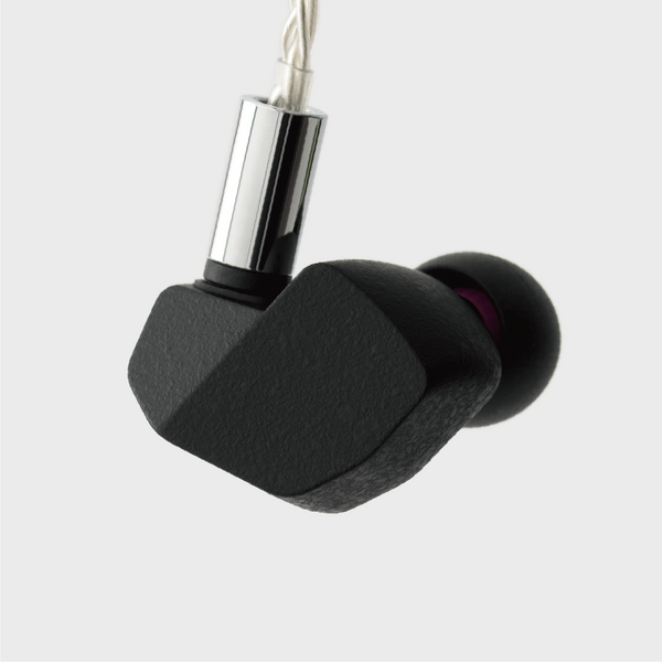 Final a5000 有線イヤホン ケース付き A5000|final - イヤホン・ワイヤレスイヤホン・ヘッドホン